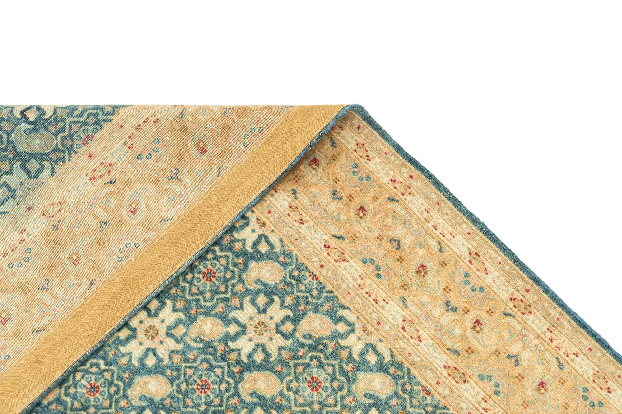 5' 1 x 8' Vintage Royal Rug