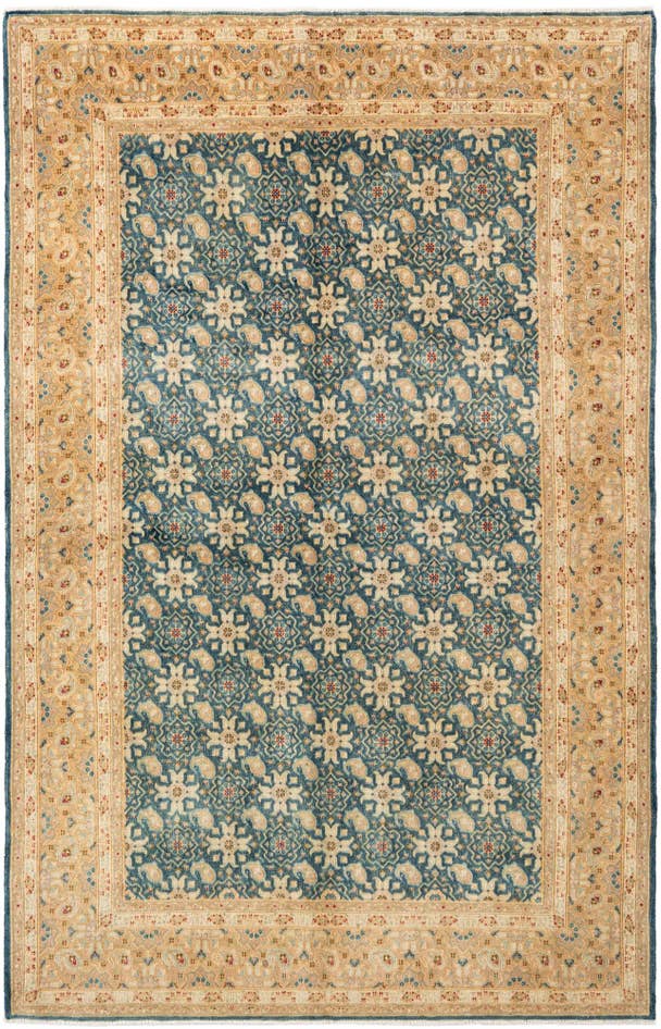 Detail image of 5' 1 x 8' Vintage Royal Rug