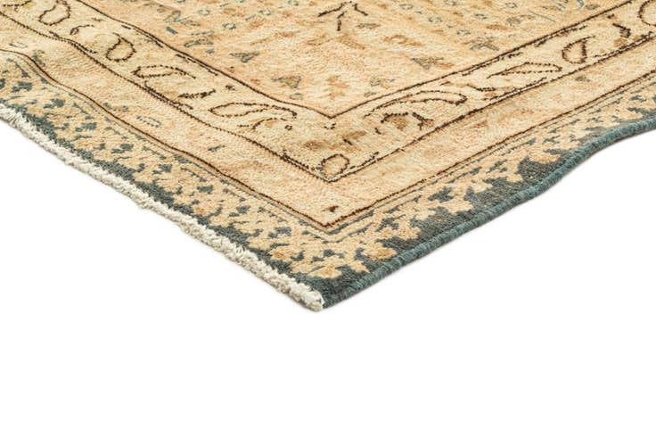 Detail image of 8' 11 x 11' 8 Vintage Royal Rug