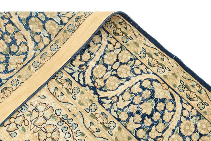 Detail image of 9' 10 x 13' 3 Vintage Royal Rug