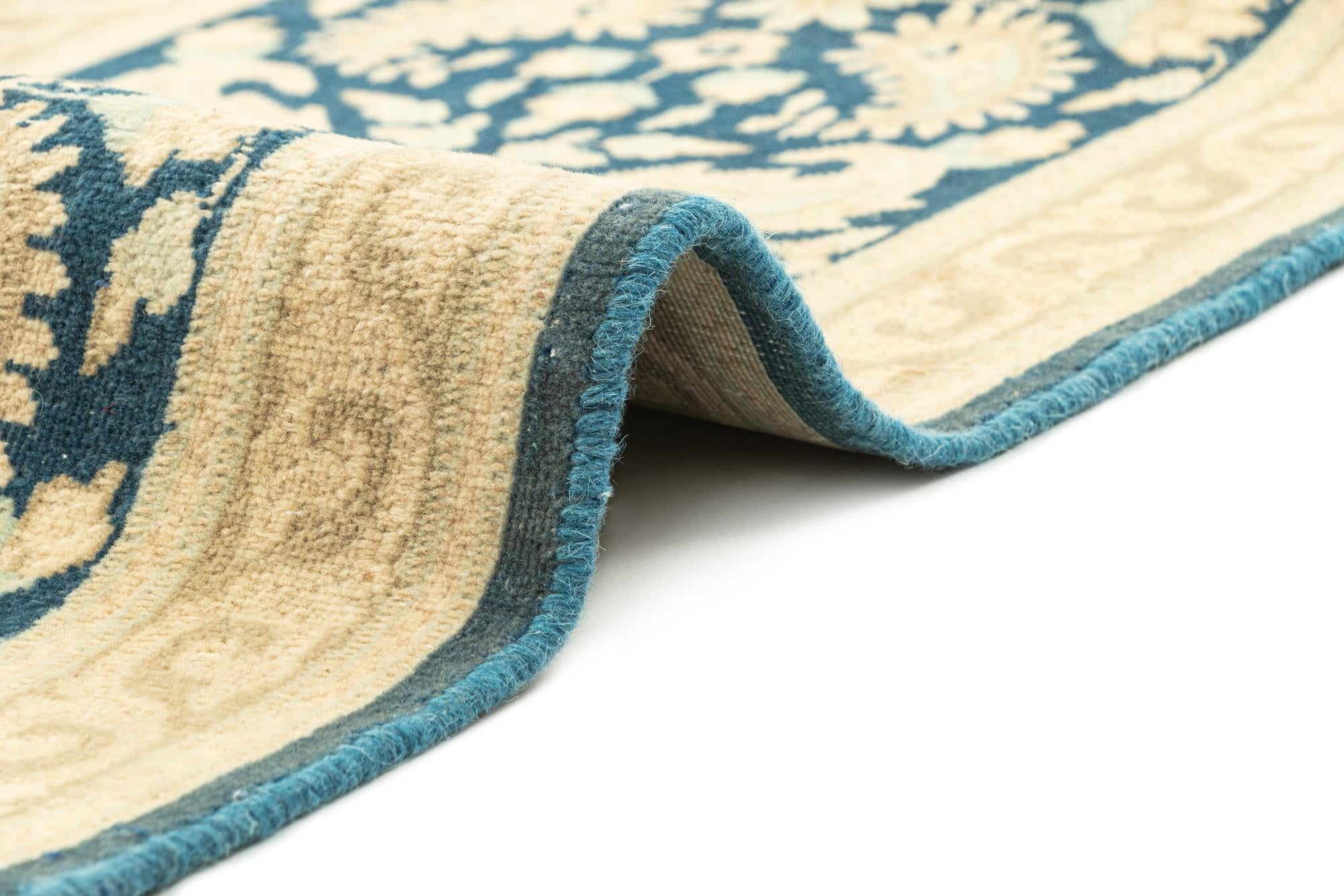 9' 10 x 13' 7 Vintage Royal Rug