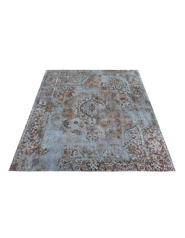 Detail image of 9' 7 x 11' 11 Vintage Royal Wool Rug