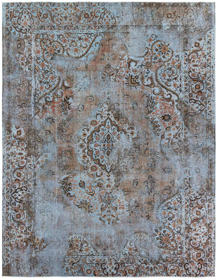 Detail image of 9' 7 x 11' 11 Vintage Royal Wool Rug