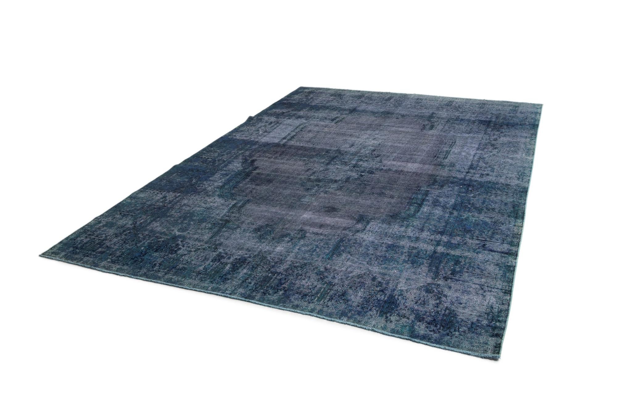 9' 5 x 13' 5 Vintage Rug