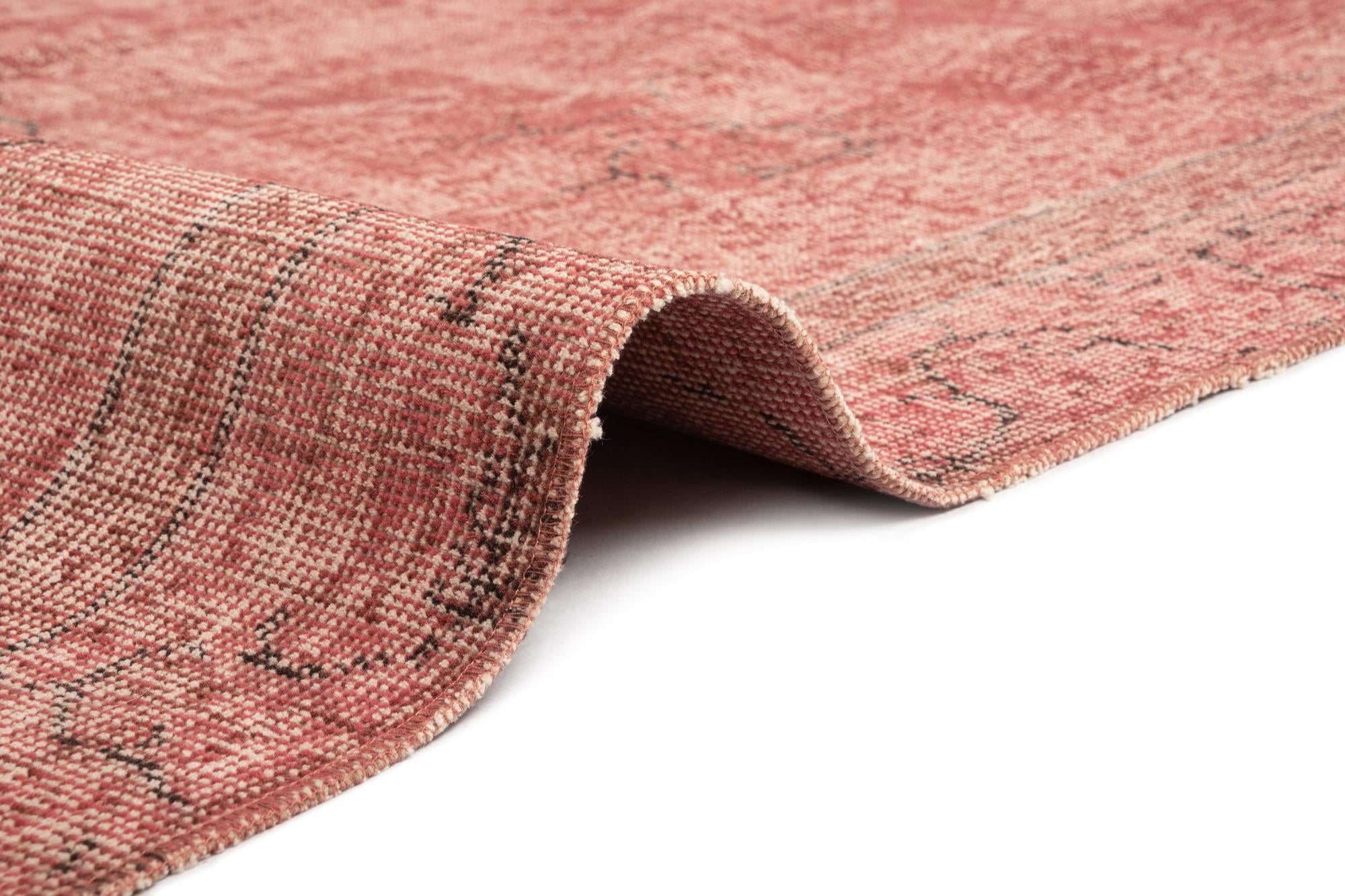 5' 5 x 8' 8 Vintage Rug