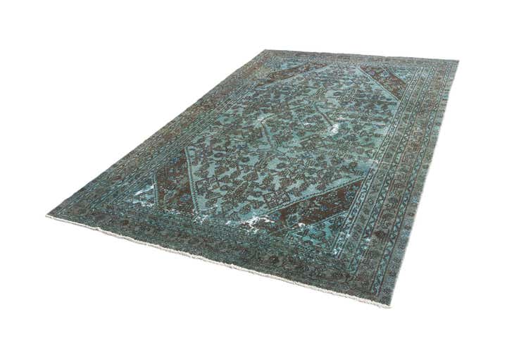 6' 4 x 10' 1 Vintage Rug