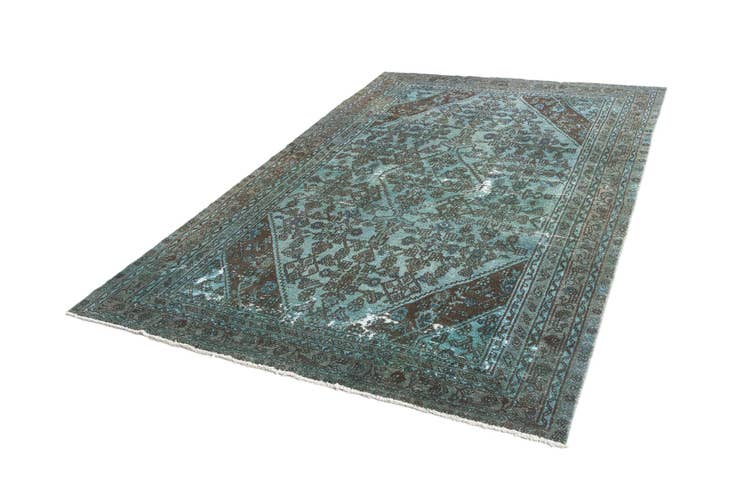 Detail image of 6' 4 x 10' 1 Vintage Rug