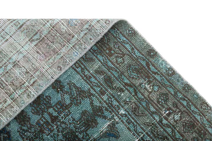 6' 4 x 10' 1 Vintage Rug
