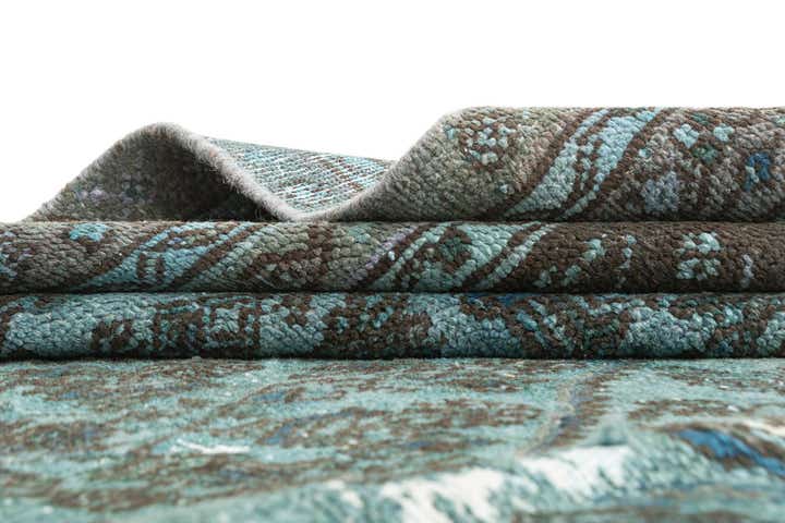 6' 4 x 10' 1 Vintage Rug