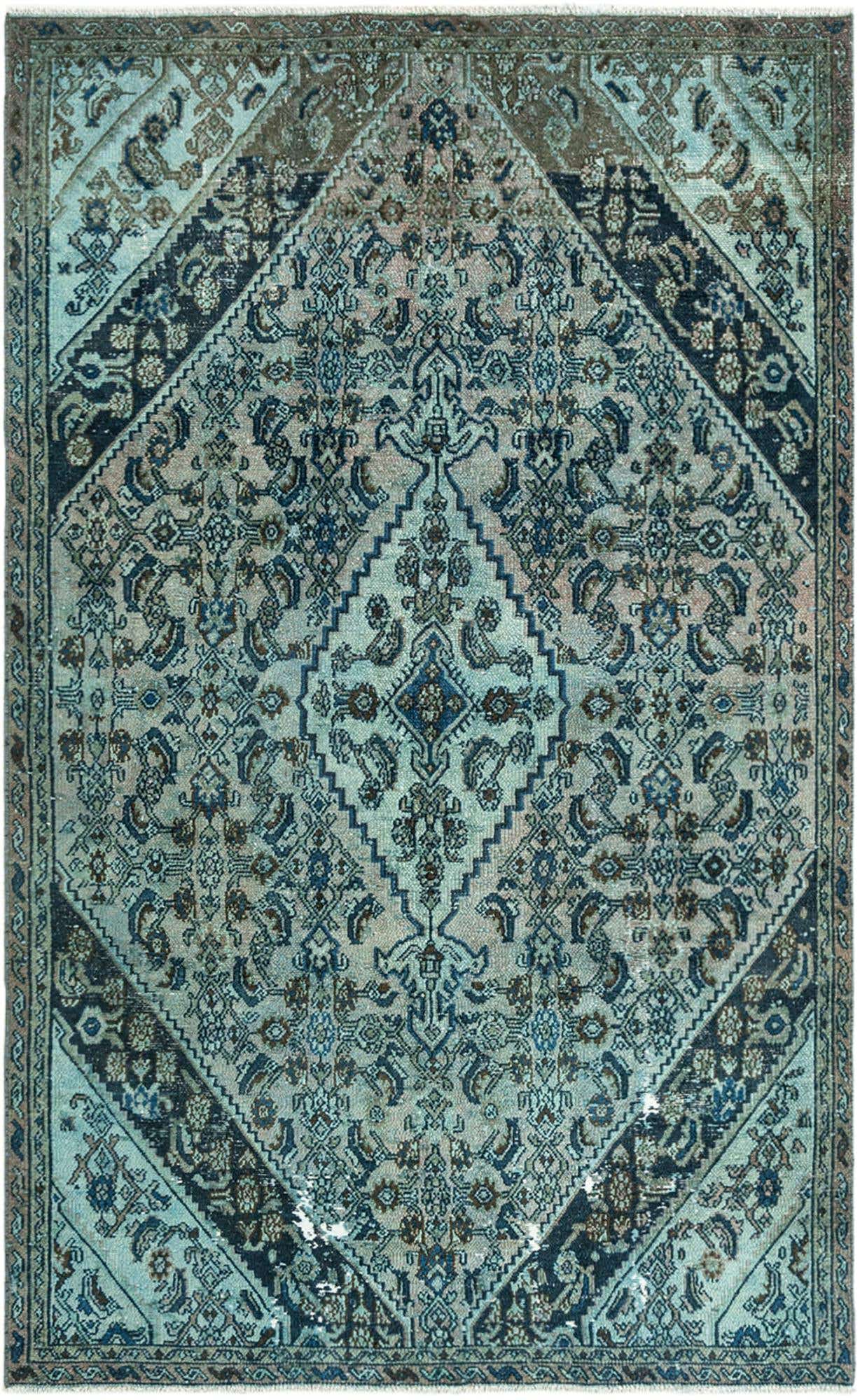 5' 5 x 8' 10 Vintage Rug