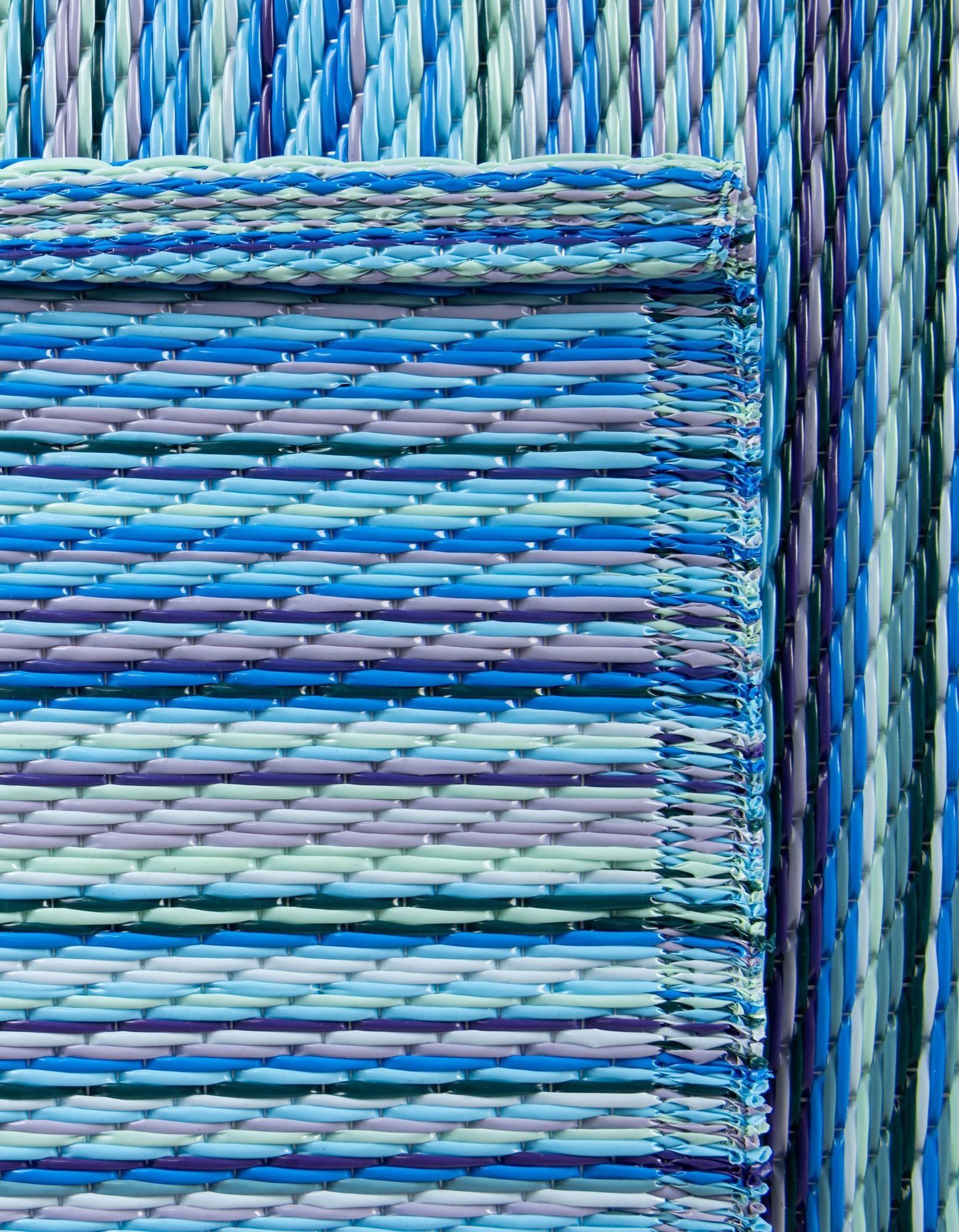 7' 10 x 10' Easy-Clean Vista Breeze Indoor / Outdoor Rug