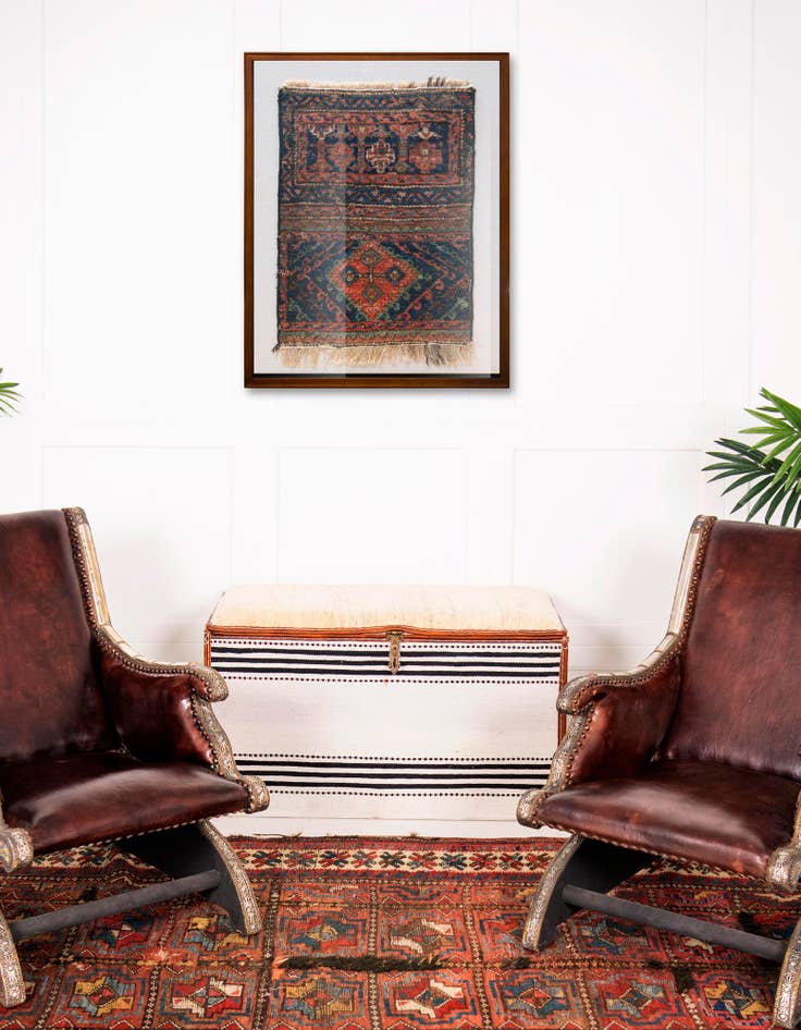 Detail image of 2' 1 x 2' 7 Wall Art Rug