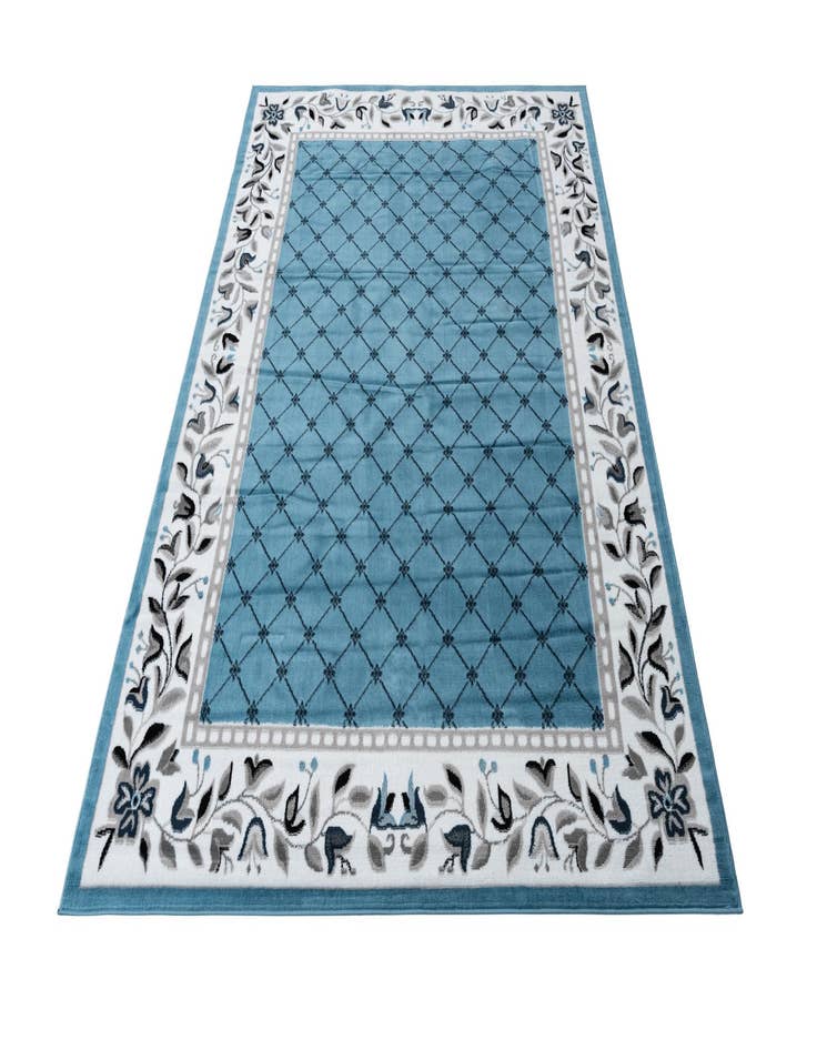 Detail image of 7' 9 x 10' 10 Yasmin Rug