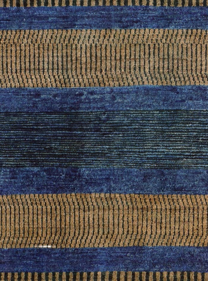 Detail image of 3' 11 x 5' 9 Hand Knotted Ziegler Modern Rug
