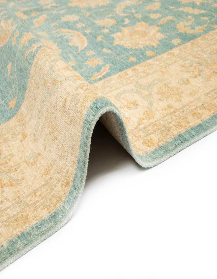 Detail image of 8' 4 x 11' 3 Ziegler Wool Rug