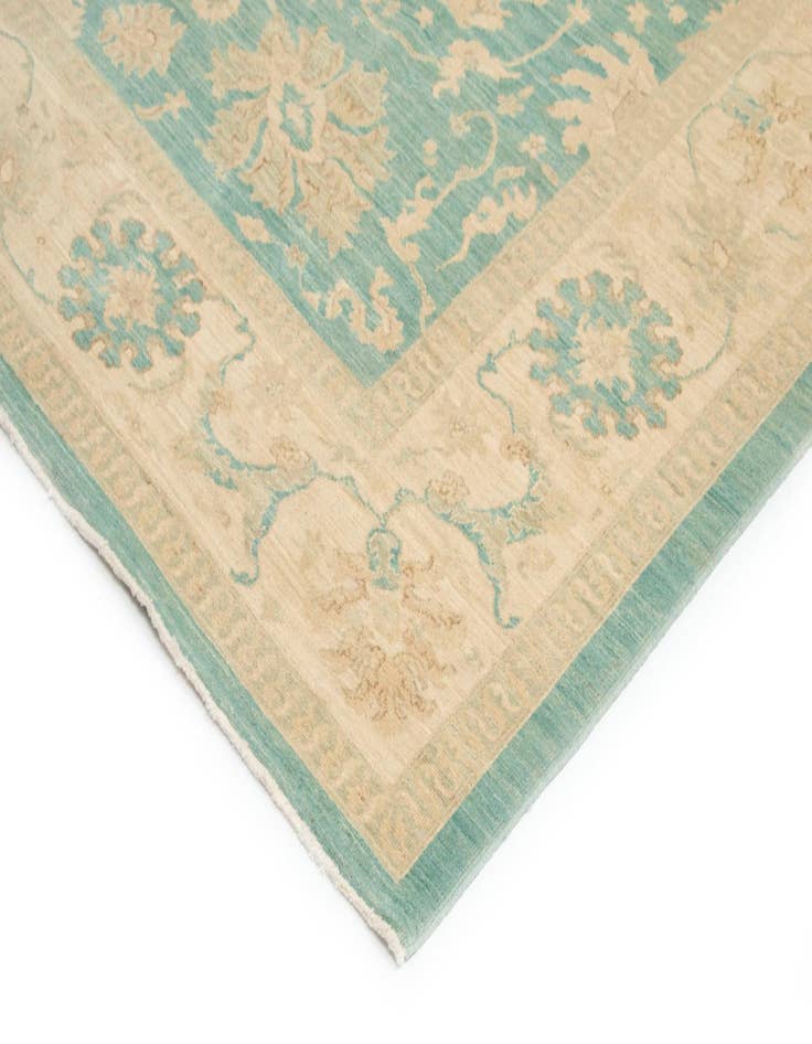 Detail image of 8' x 9' 10 Ziegler Wool Rug
