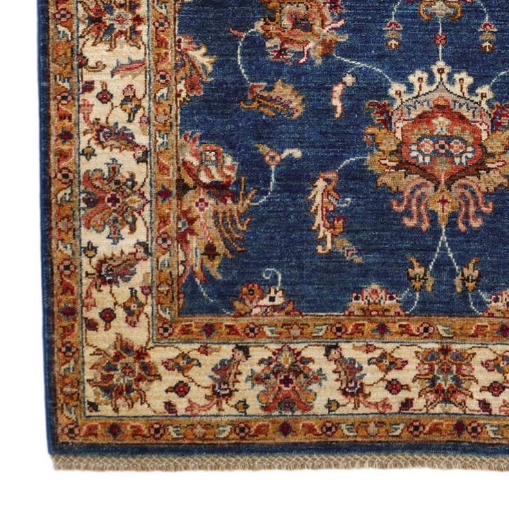 Detail image of 4' x 6' 3 Hand Knotted Ziegler Rug