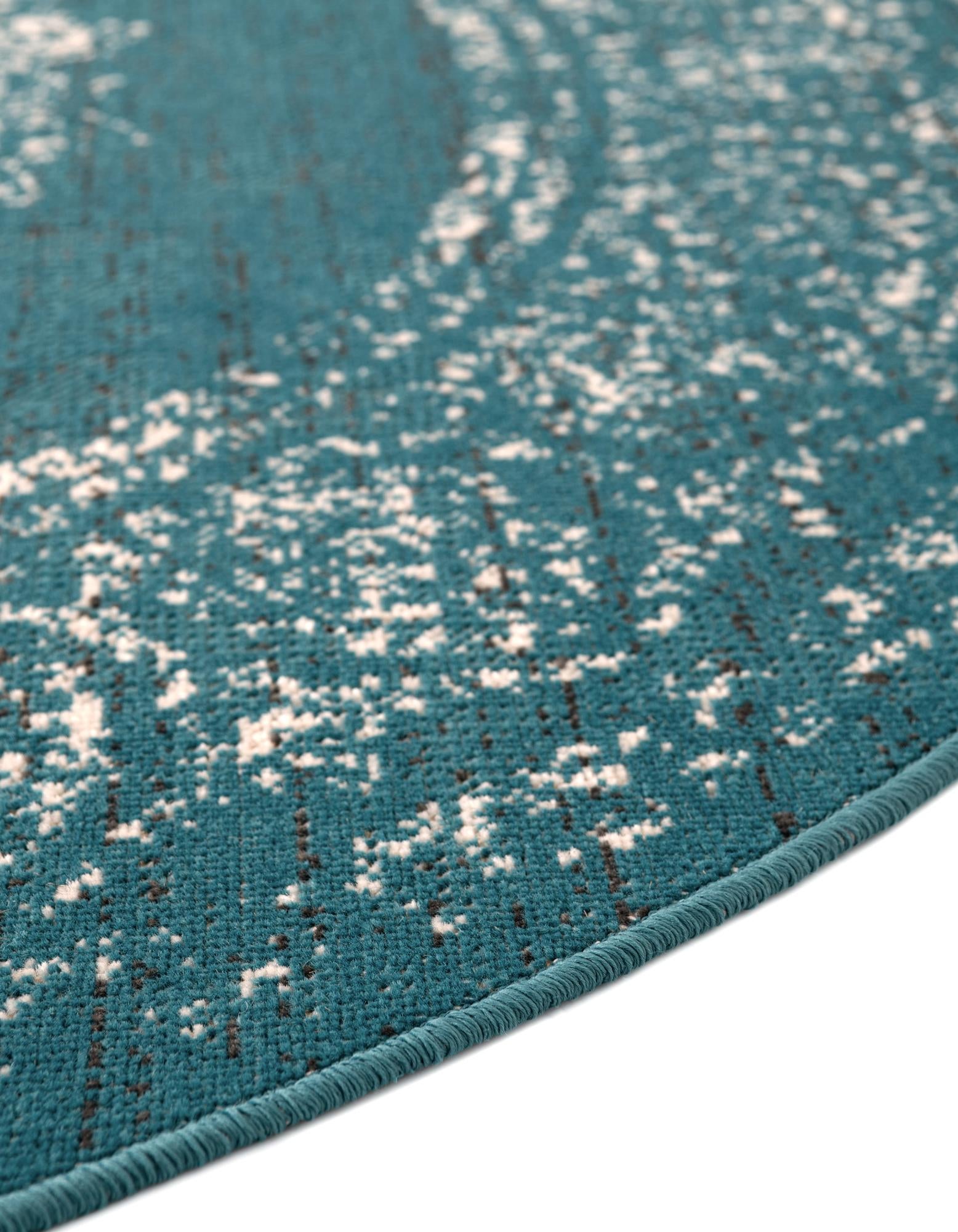 5' 3 x 5' 3 Aarhus Round Rug