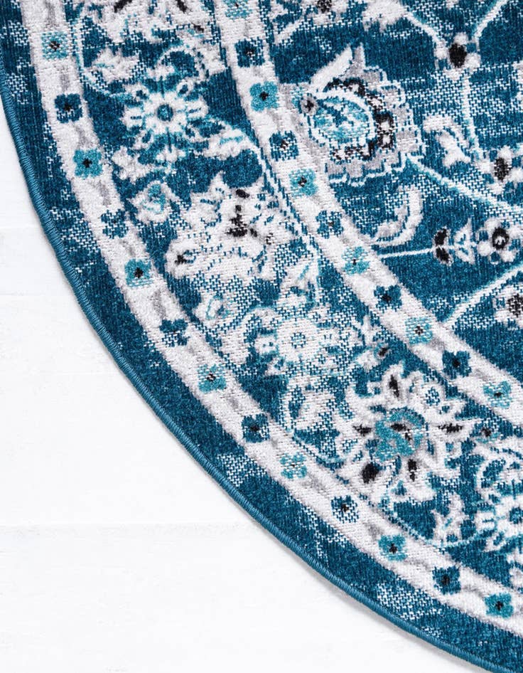 Detail image of 8' x 8' Aarhus Round Rug