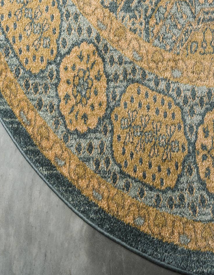 Detail image of 3' 3 x 3' 3 Amina Round Rug