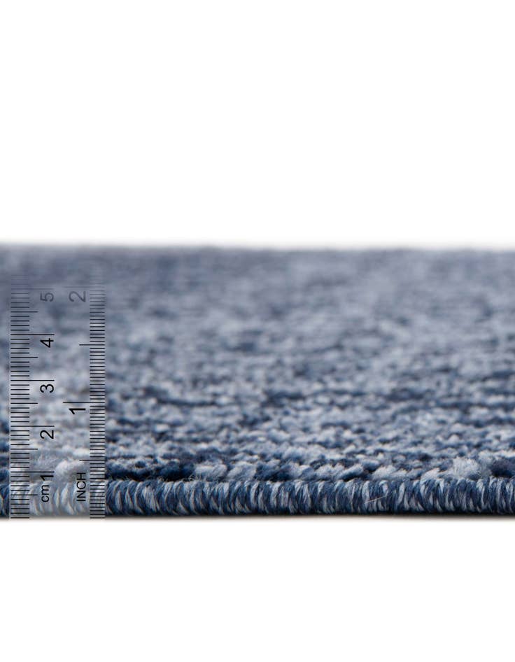 Detail image of 7' 10 x 7' 10 Angelica Round Rug