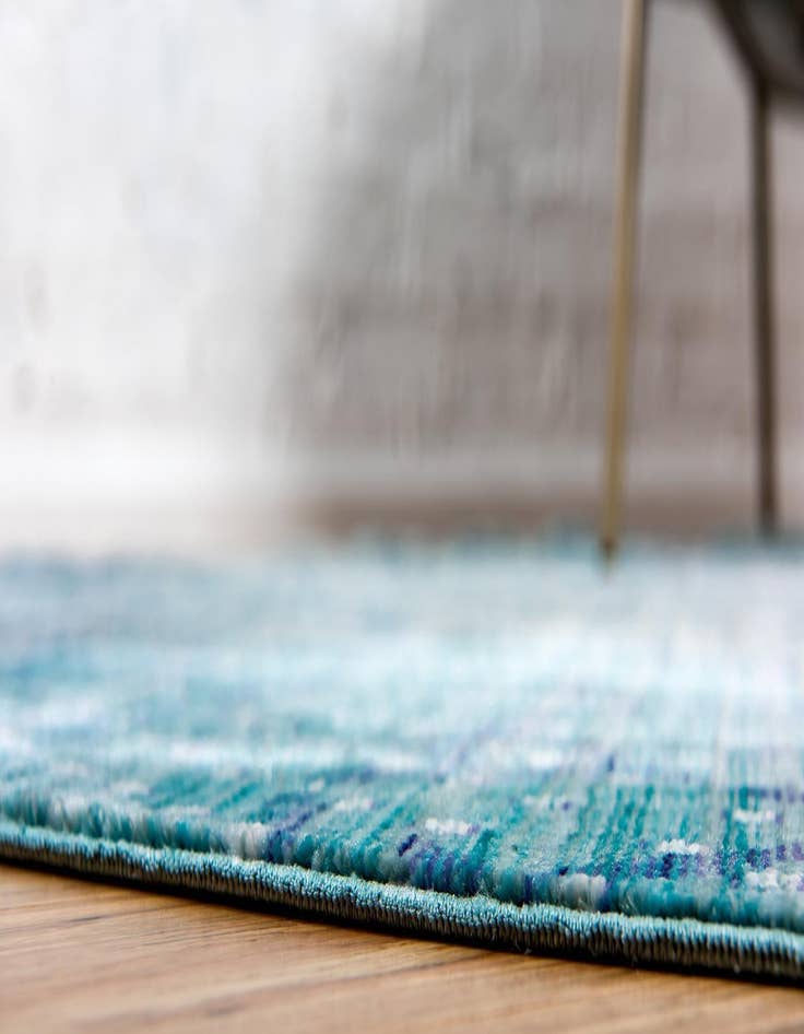 Detail image of 6' x 6' Aqua Round Rug