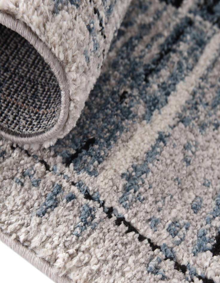 Detail image of 7' x 7' Aramis Round Rug