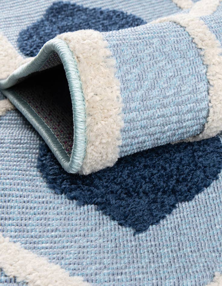 Detail image of 3' 3 x 3' 3  Washable Aruba Indoor / Outdoor Round Rug