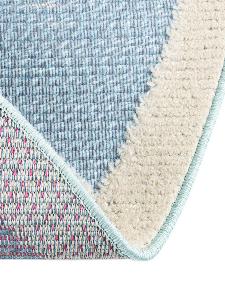 Detail image of 3' 3 x 3' 3  Washable Aruba Indoor / Outdoor Round Rug