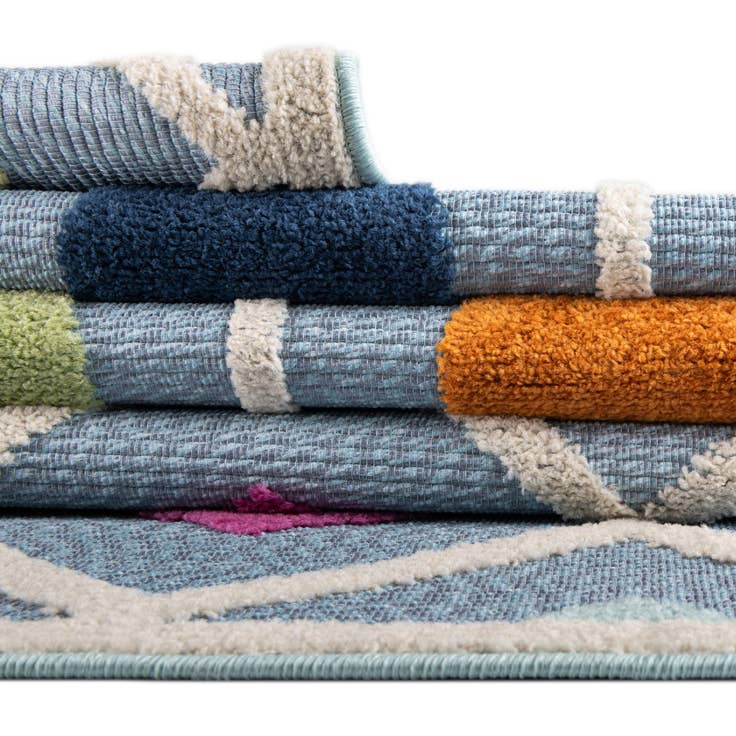 Detail image of 3' 3 x 3' 3 Easy-Clean Aruba Indoor / Outdoor Round Rug