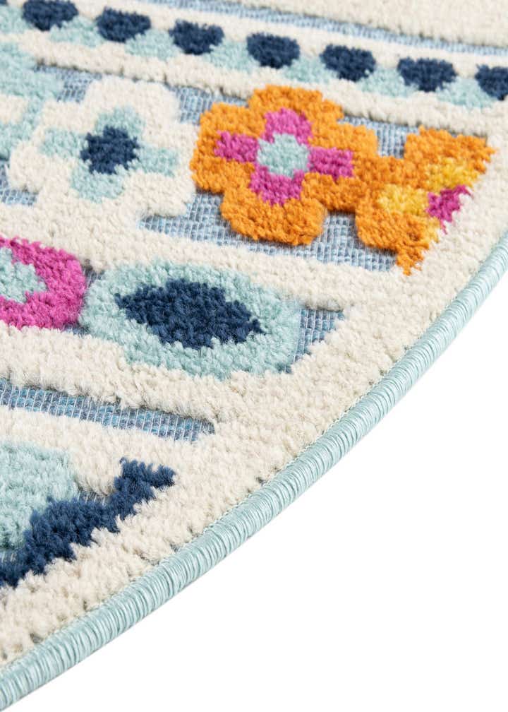 5' 3 x 5' 3 Easy-Clean Aruba Indoor / Outdoor Round Rug