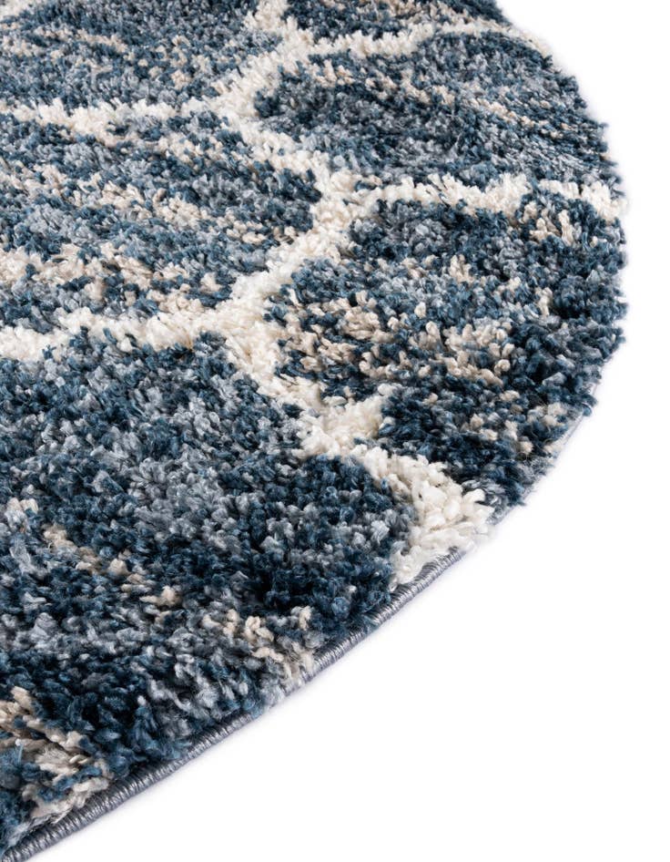 Detail image of 3' 3 x 3' 3 Athena Shag Round Rug
