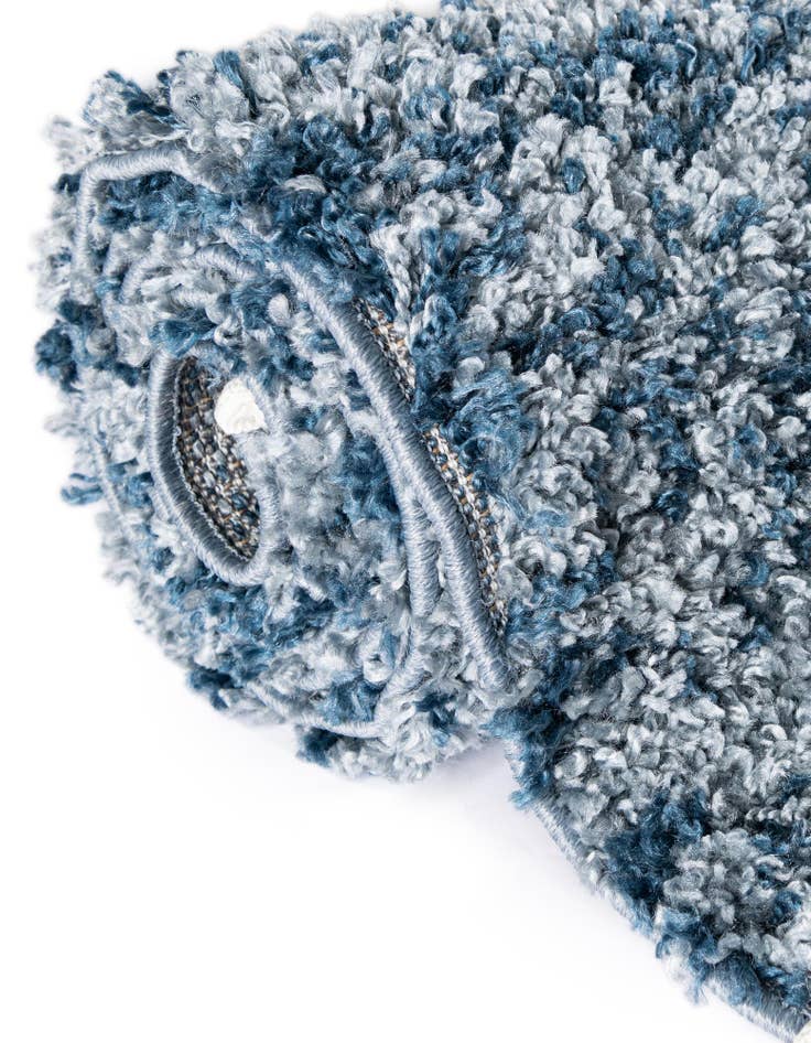 Detail image of 3' 3 x 3' 3 Athena Shag Round Rug