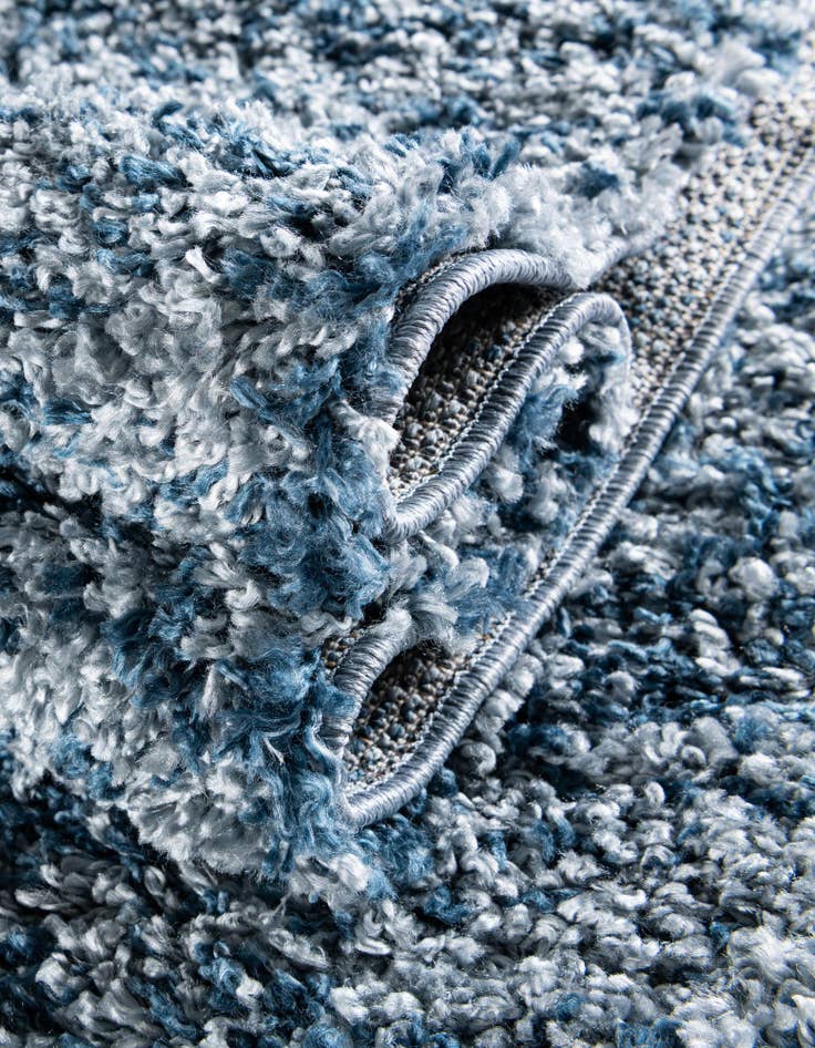 Detail image of 3' 3 x 3' 3 Athena Shag Round Rug