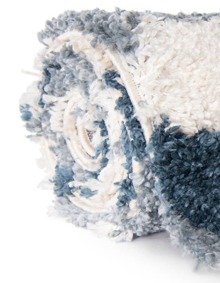 Detail image of 100cm x 100cm Lagom Shag Round Rug