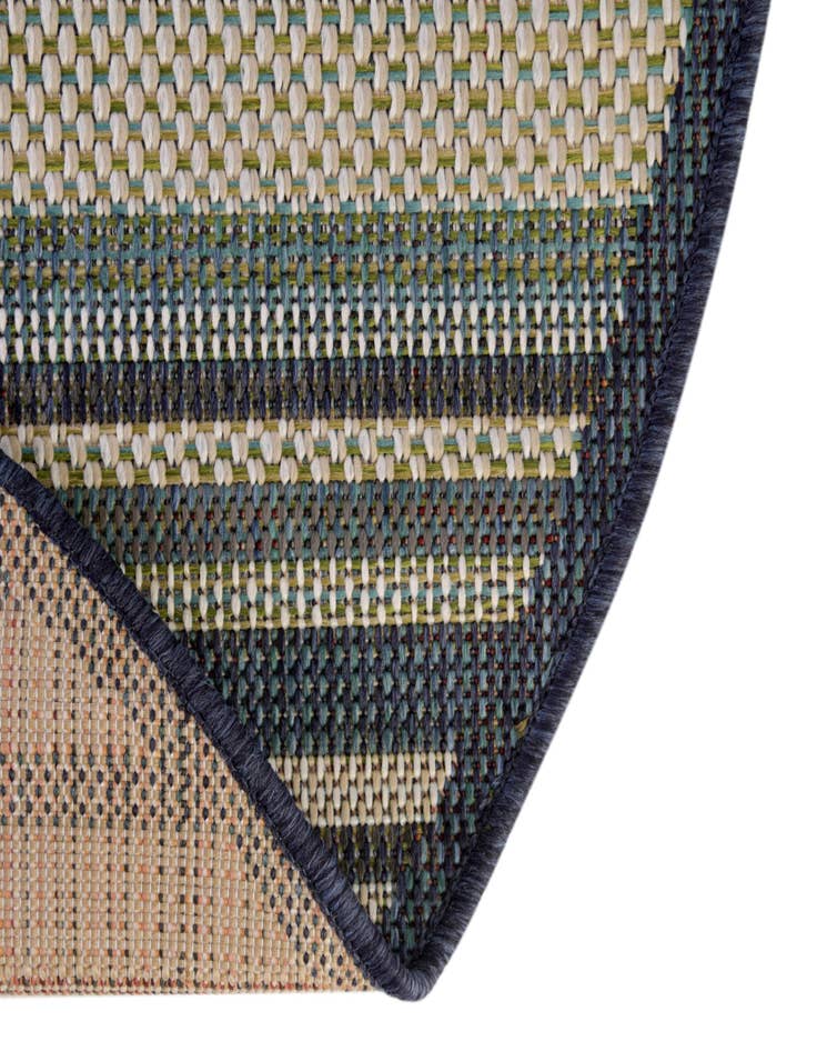 Detail image of 4' x 4' Easy-Clean Baja Indoor / Outdoor Round Rug