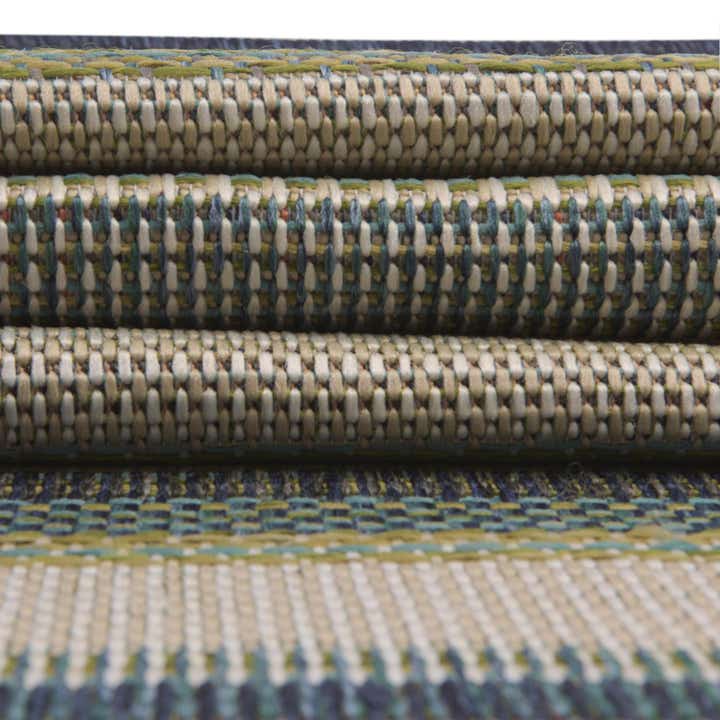 10' x 10' Easy-Clean Baja Indoor / Outdoor Round Rug