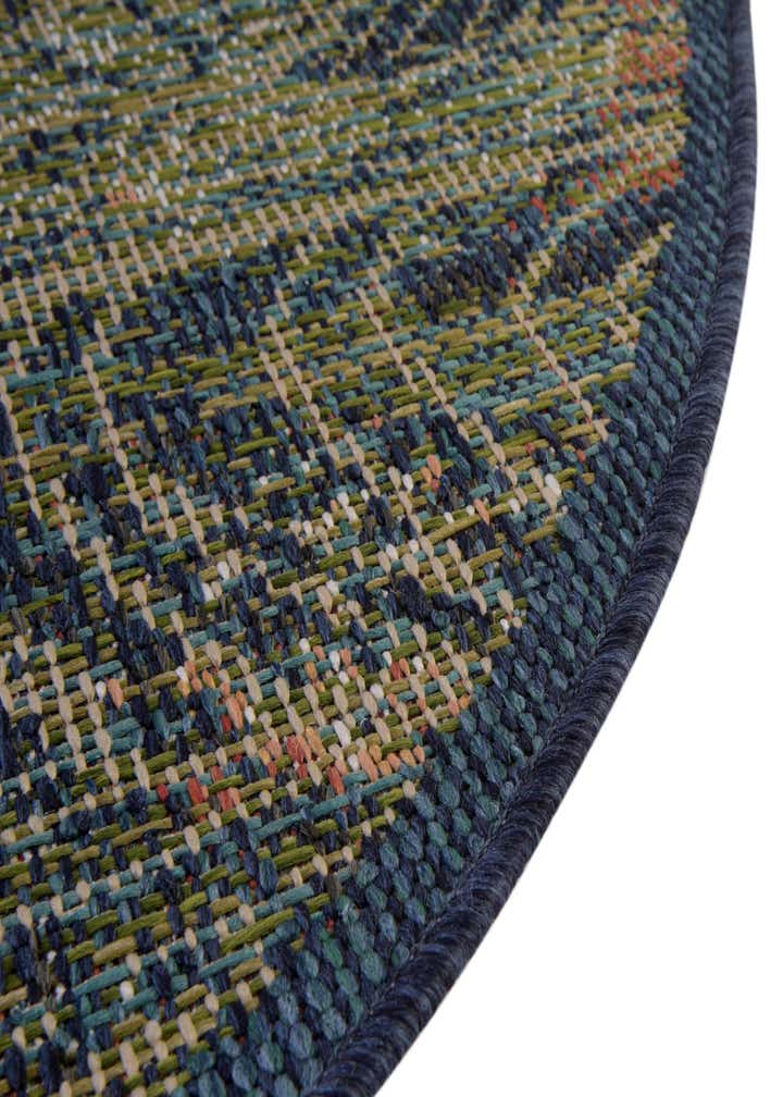 3' 3 x 3' 3 Easy-Clean Baja Indoor / Outdoor Round Rug