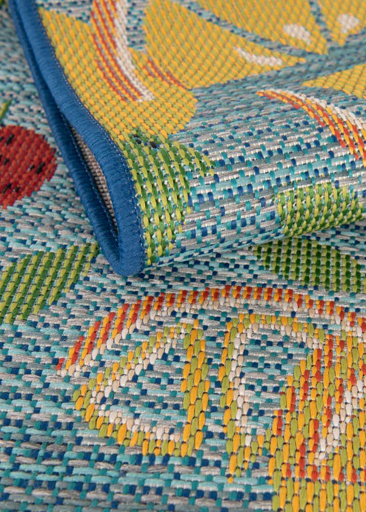 10' x 10' Easy-Clean Baja Indoor / Outdoor Round Rug