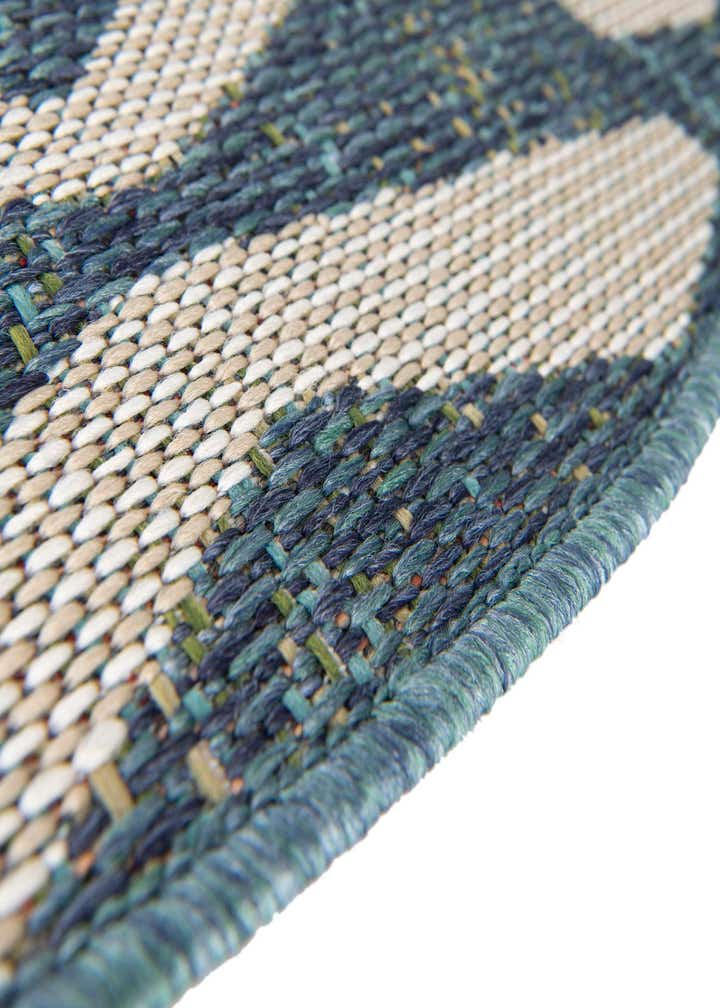 3' 3 x 3' 3 Easy-Clean Baja Indoor / Outdoor Round Rug