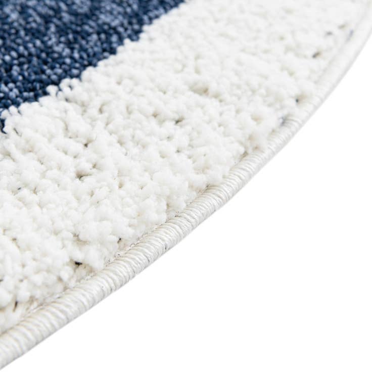 Detail image of 7' 10 x 7' 10 Boho Round Rug