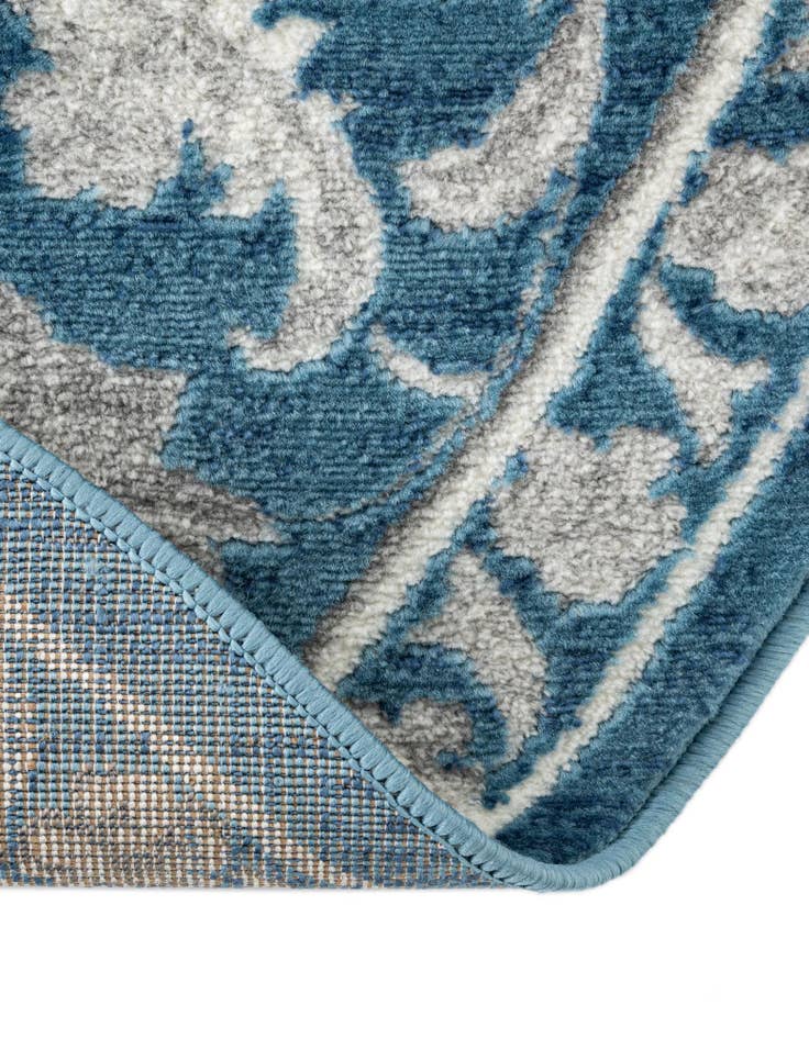 Detail image of 3' 3 x 3' 3 Boston Round Rug