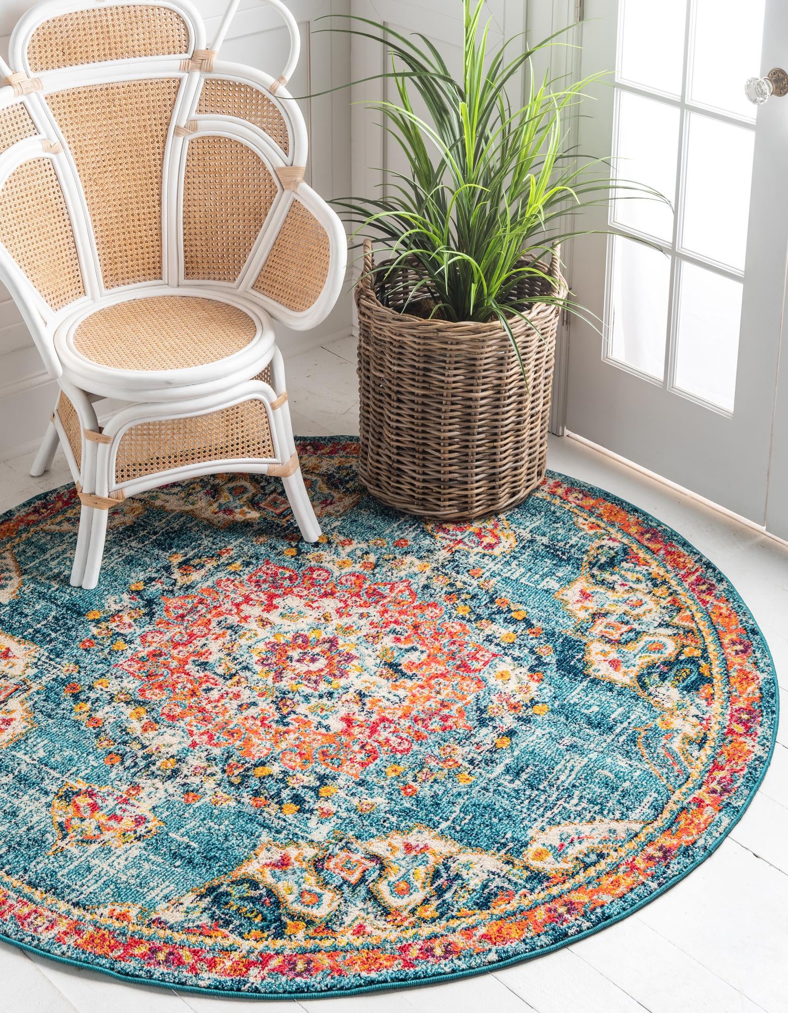 7' 10 x 7' 10 Carrington Round Rug