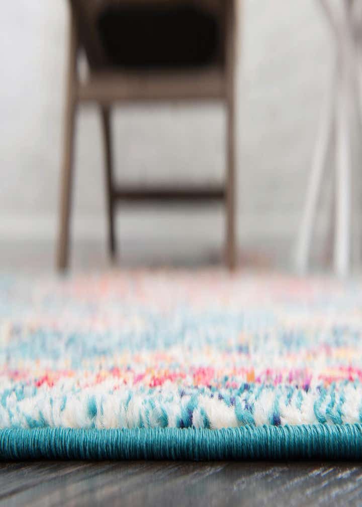 7' 10 x 7' 10 Carrington Round Rug