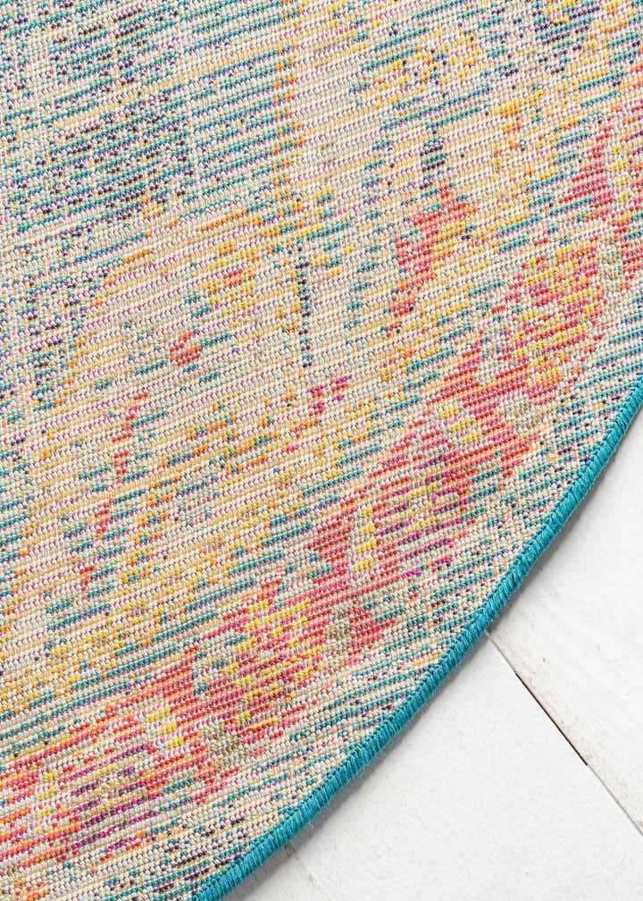 7' 10 x 7' 10 Carrington Round Rug