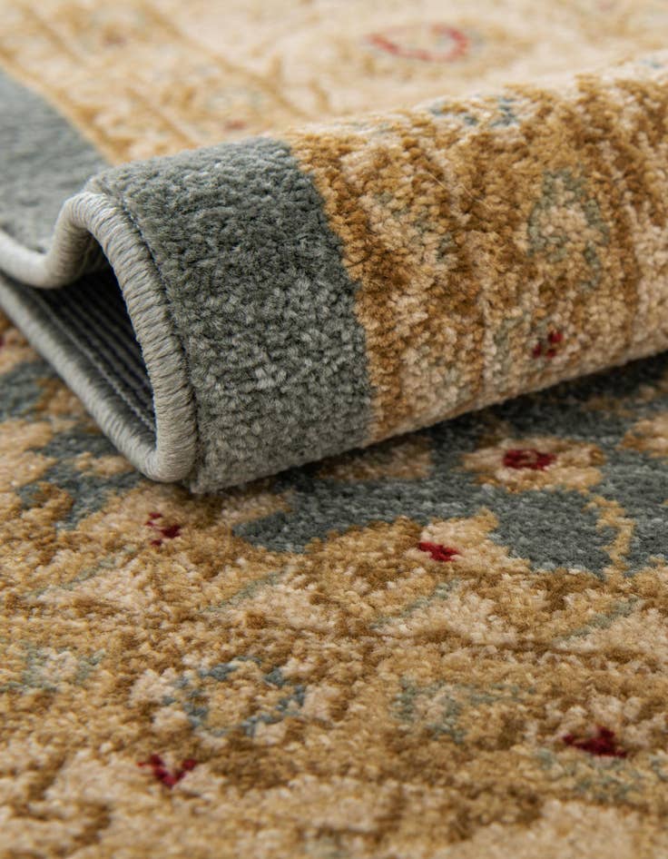 Detail image of 6' x 6' Chelsea Round Rug