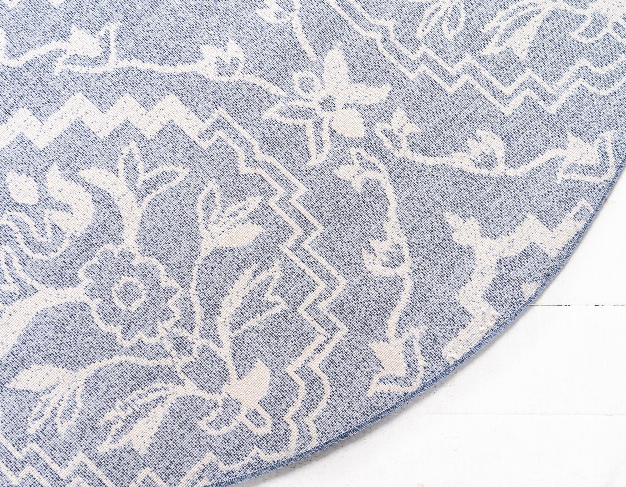 6' x 6' Damask Round Rug