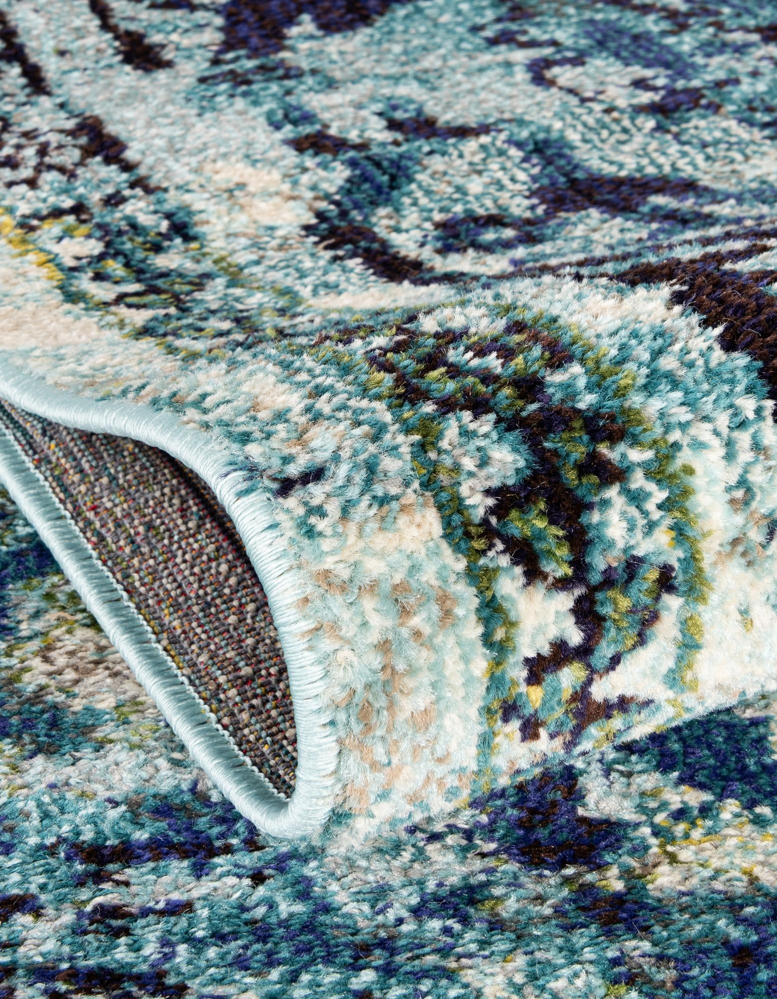 3' 3 x 3' 3 Washable Fleur Round Rug