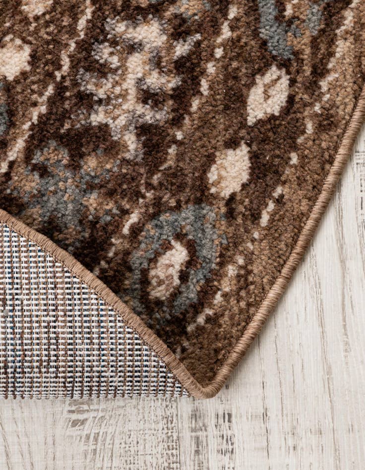 Detail image of 5' x 5' Grand Tradition Round Rug