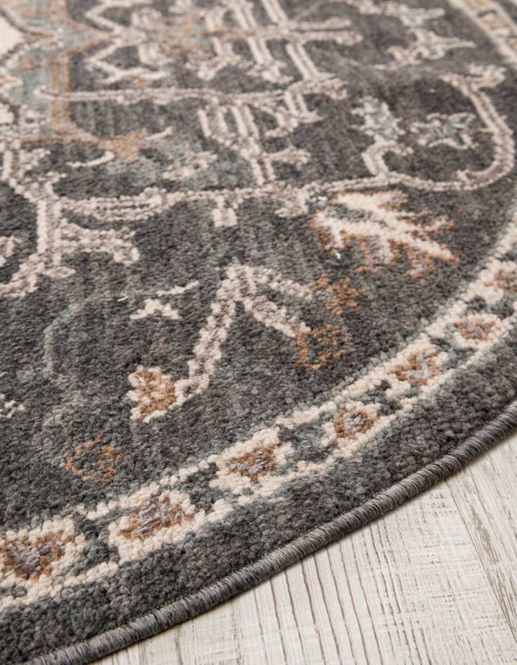 Detail image of 5' x 5' Grand Tradition Round Rug